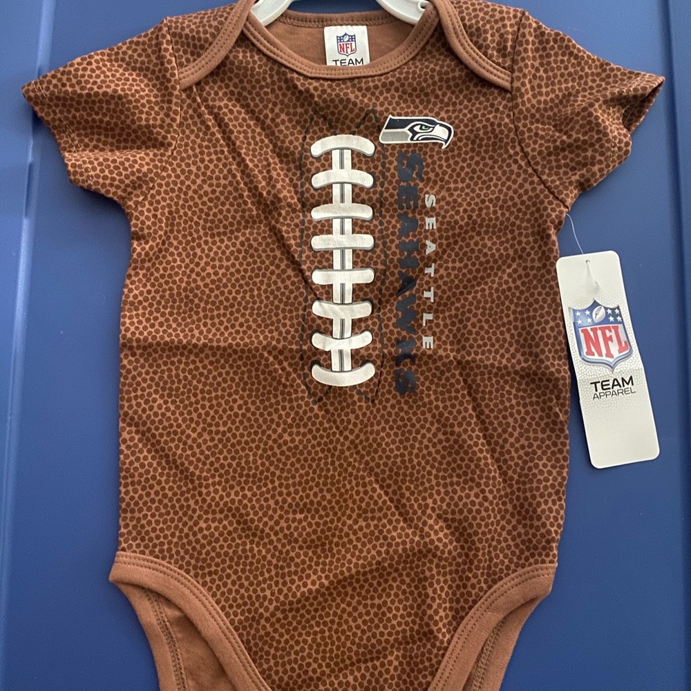 New NFL Seattle Seahawks Onesie 18M